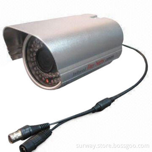 Cable Controlled Varifocal IR Camera with 30 to 40m Distances and Internal Synchronization